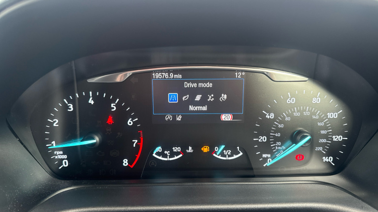 Ford Puma 1.0 EcoBoost Hybrid mHEV Titanium First Ed 5dr Petrol Hatchback